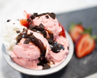 Big Storm Strawberry Sundae