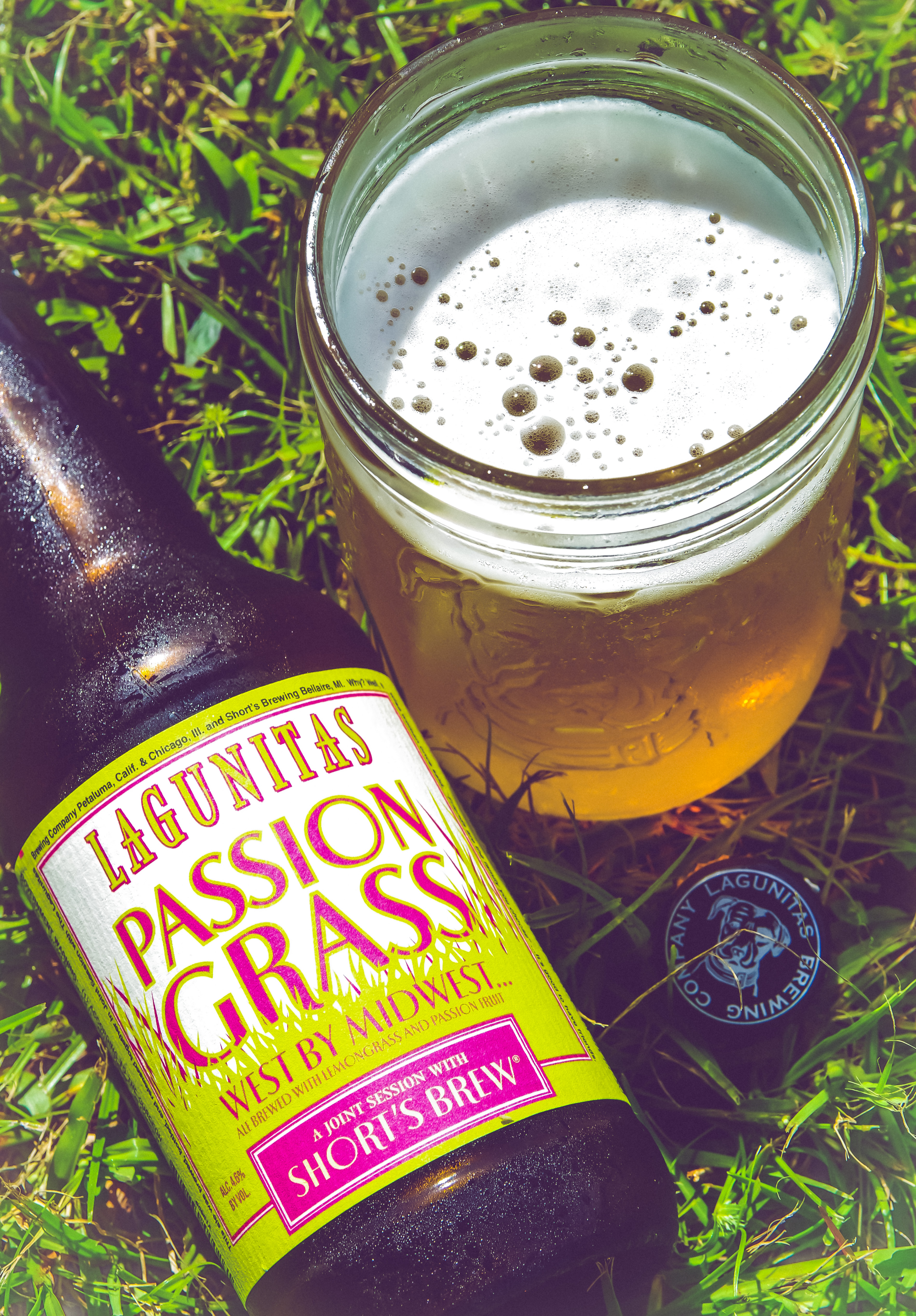 LagunitasPassGrassPour